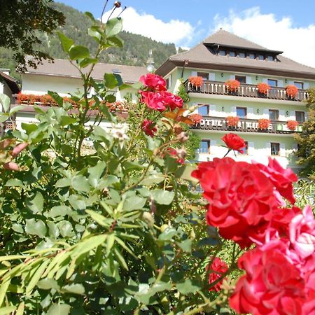 Hotel B&B Gasthof Zur Linde Rio di Pusteria Exterior photo
